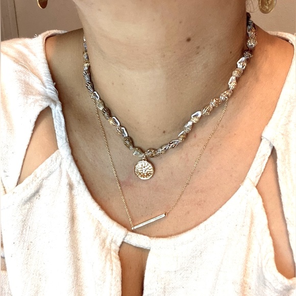 Seashell Coin Necklace - Picture 3 of 4